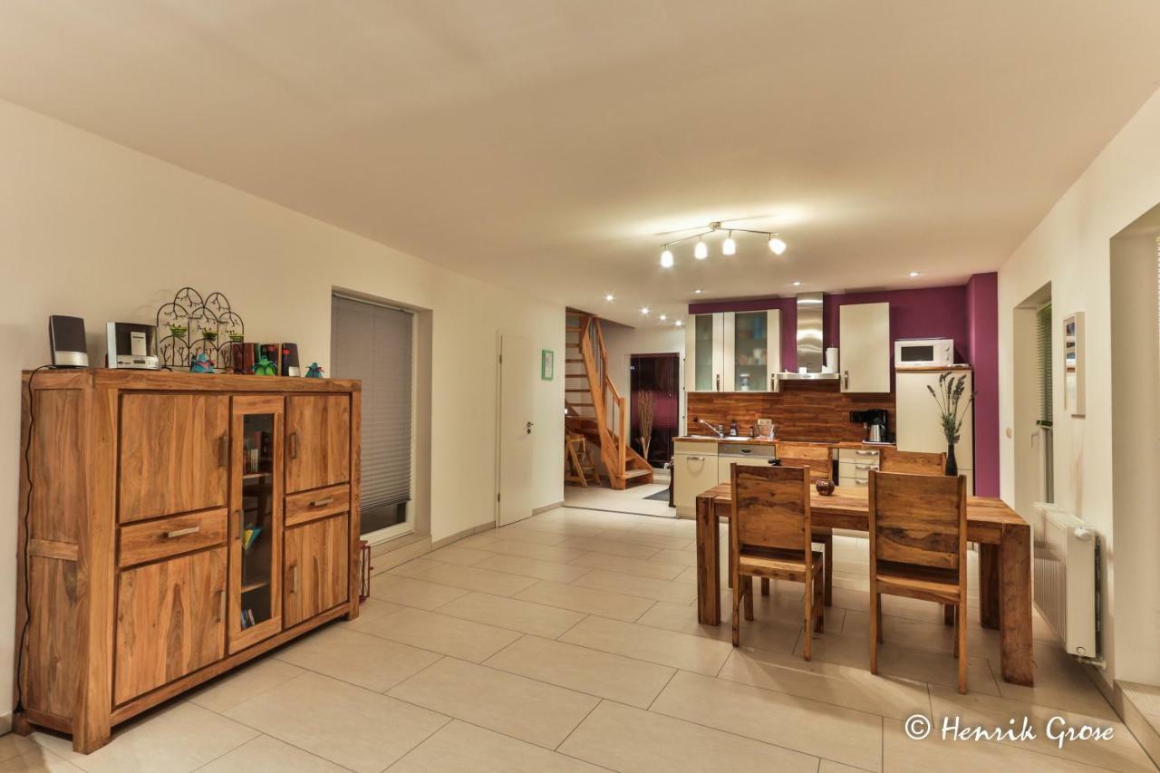 Ferienhaus An Der Brunnenaue 4 Sterne, E-Ladestation Am Haus, Wlan, Netflix, Garten Загард Экстерьер фото